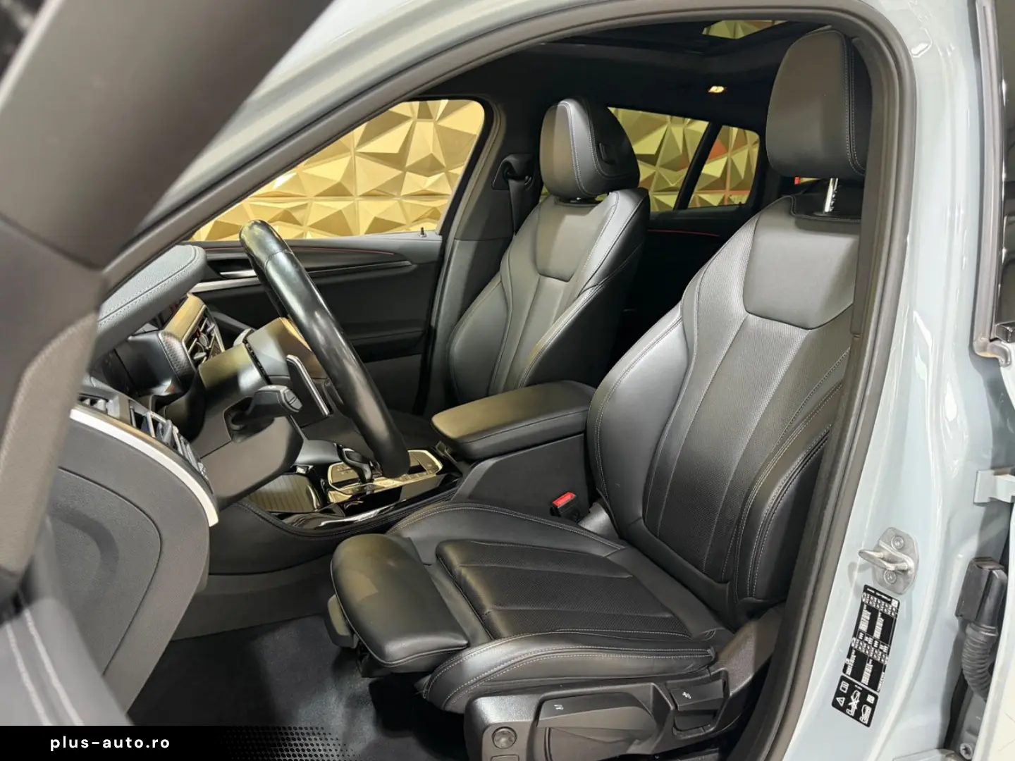 BMW X4 xDrive 20d M-SPORTPAKET PANORAMA H&K 1.HAND