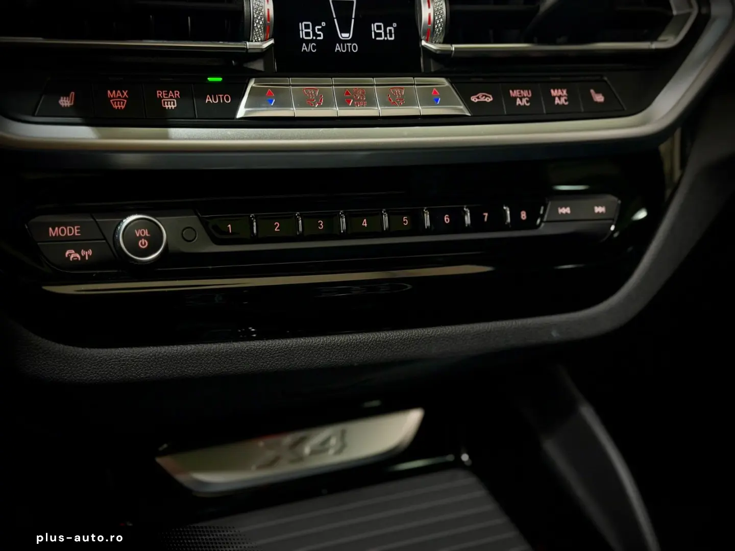 BMW X4 xDrive 20d M-SPORTPAKET PANORAMA H&K 1.HAND