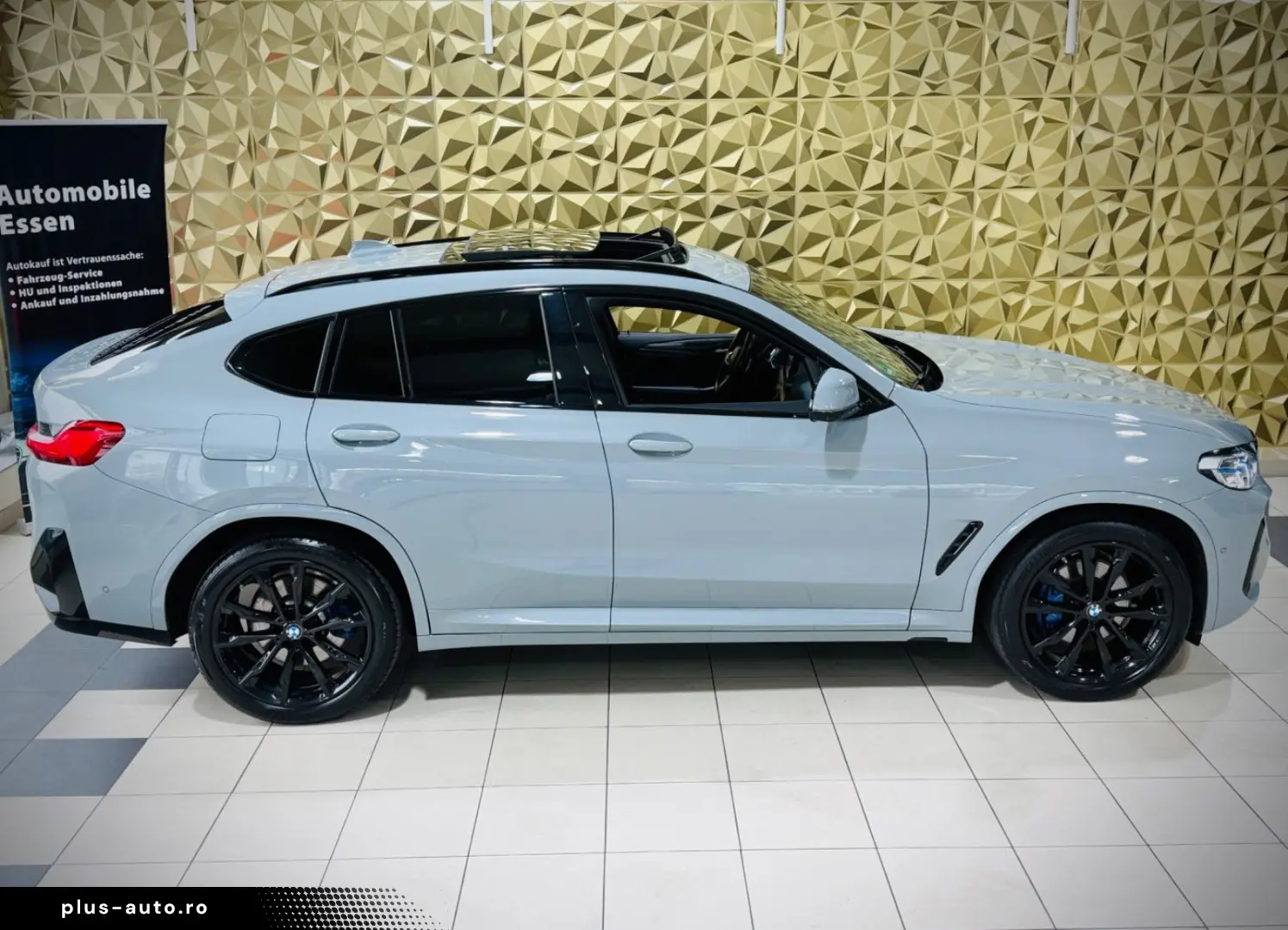 BMW X4 xDrive 20d M-SPORTPAKET PANORAMA H&K 1.HAND
