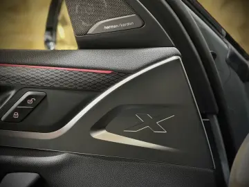 BMW X4 xDrive 20d M-SPORTPAKET PANORAMA H&K 1.HAND