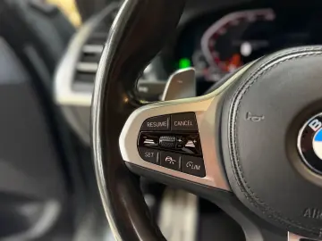 BMW X4 xDrive 20d M-SPORTPAKET PANORAMA H&K 1.HAND