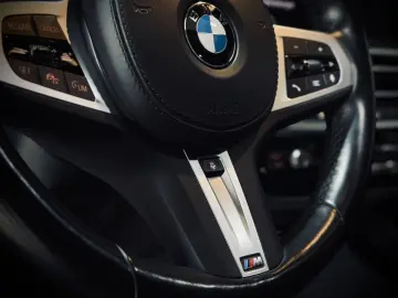 BMW X4 xDrive 20d M-SPORTPAKET PANORAMA H&K 1.HAND