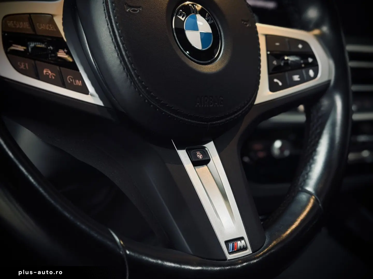 BMW X4 xDrive 20d M-SPORTPAKET PANORAMA H&K 1.HAND