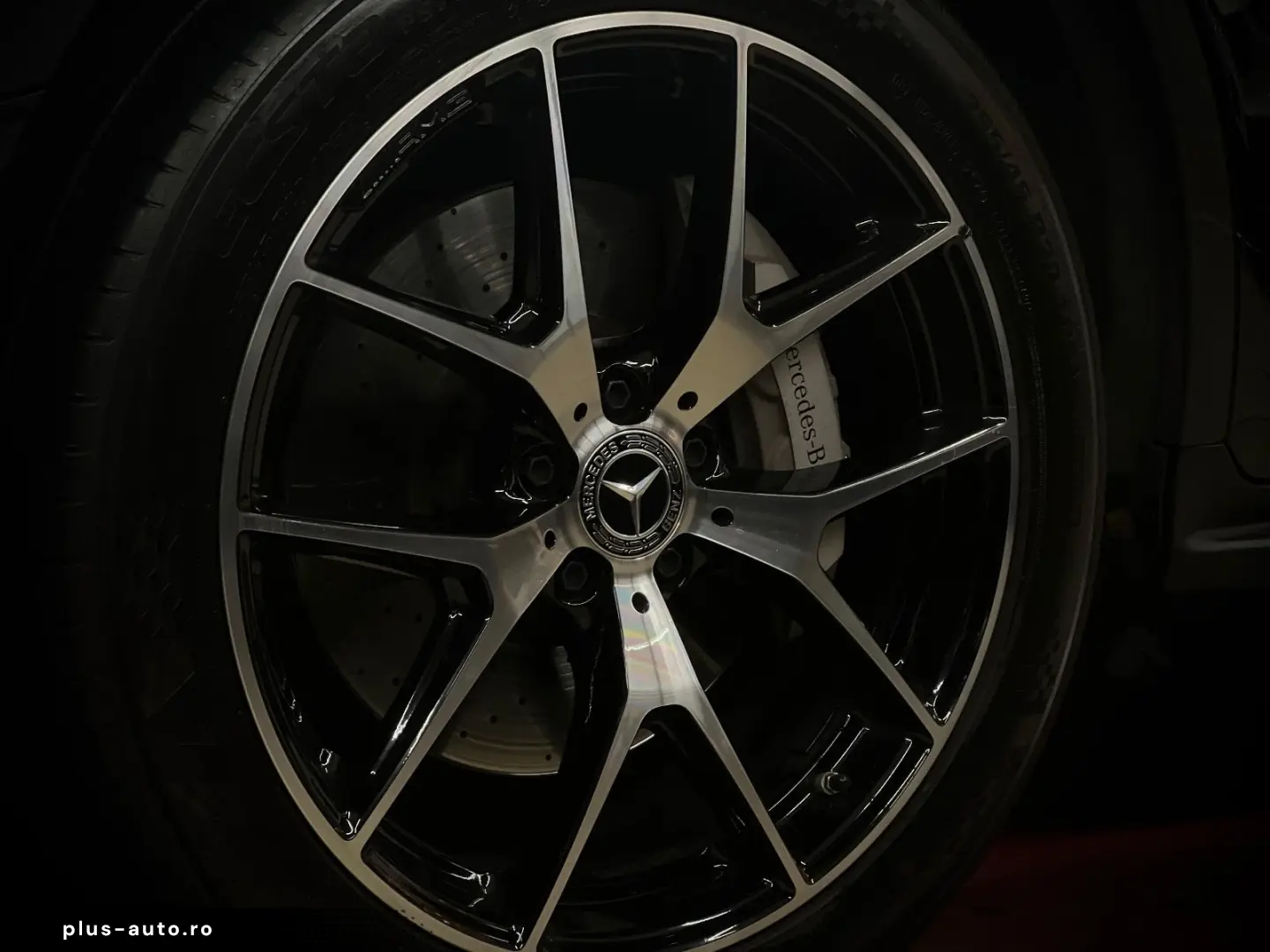 MERCEDES-BENZ GLC 400d 4Matic AMG-STYLING BURMEST WIDE S-D