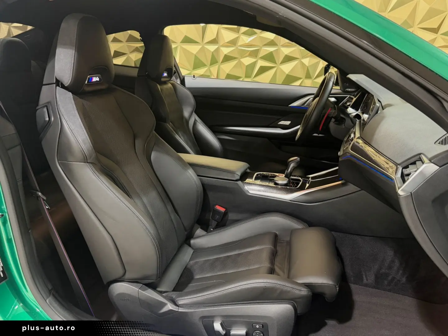 BMW M4 Competition CARBON IN & OUTDOOR LASER DEUTSCH