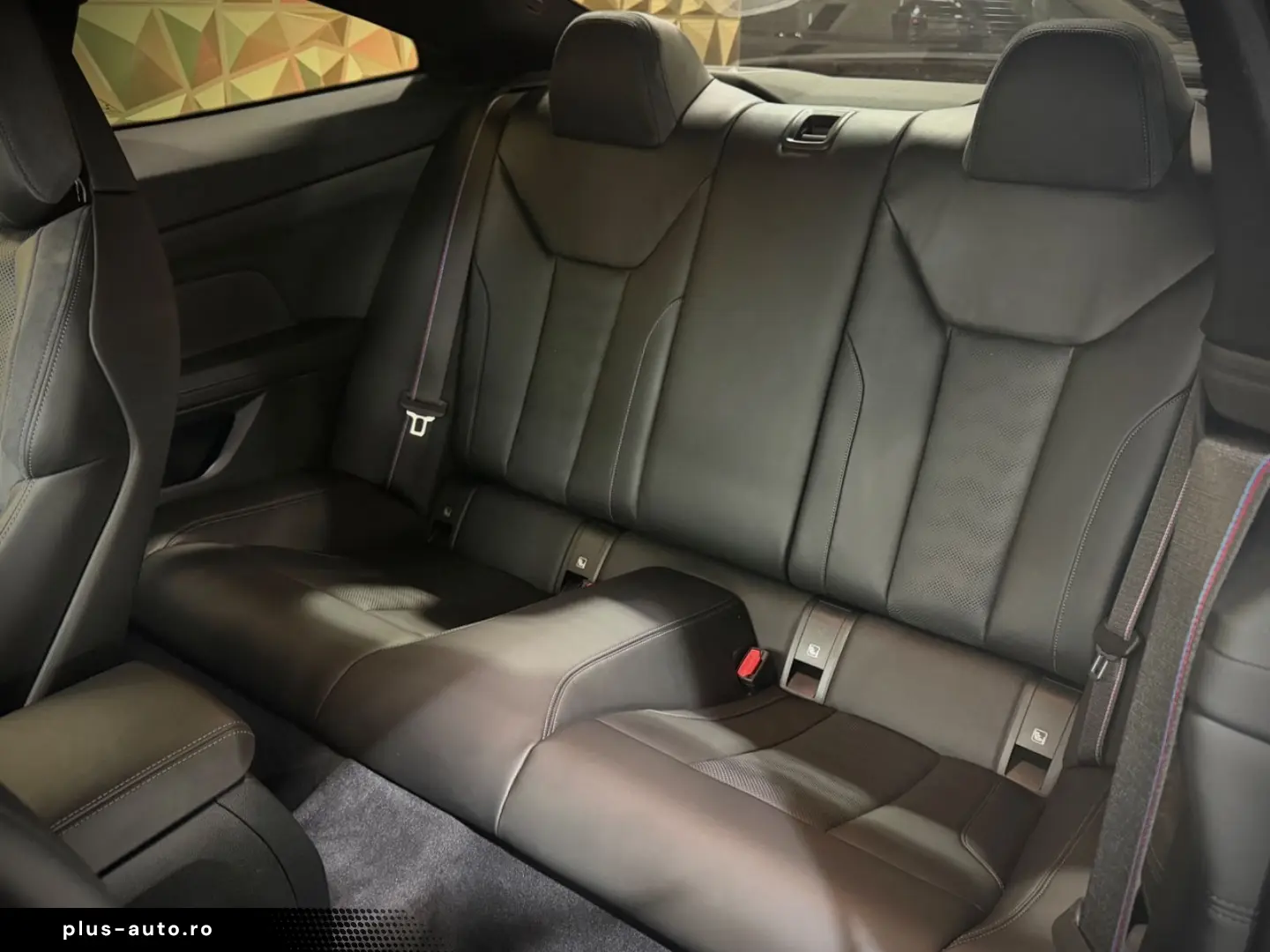 BMW M4 Competition CARBON IN & OUTDOOR LASER DEUTSCH