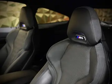 BMW M4 Competition CARBON IN & OUTDOOR LASER DEUTSCH