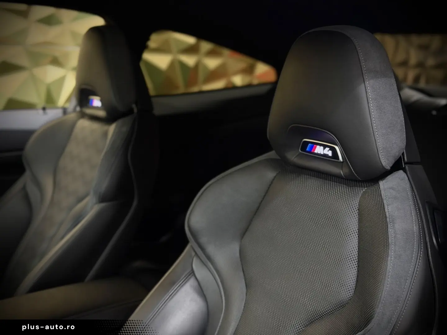 BMW M4 Competition CARBON IN & OUTDOOR LASER DEUTSCH