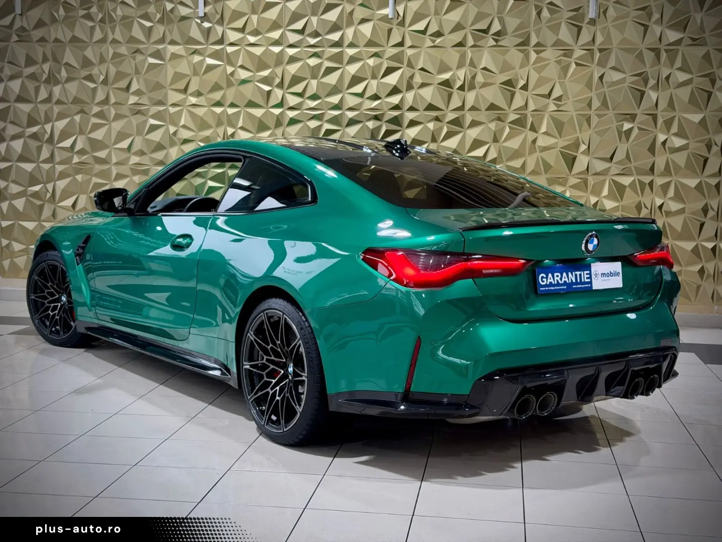 BMW M4 Competition CARBON IN & OUTDOOR LASER DEUTSCH