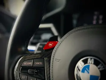 BMW M4 Competition CARBON IN & OUTDOOR LASER DEUTSCH