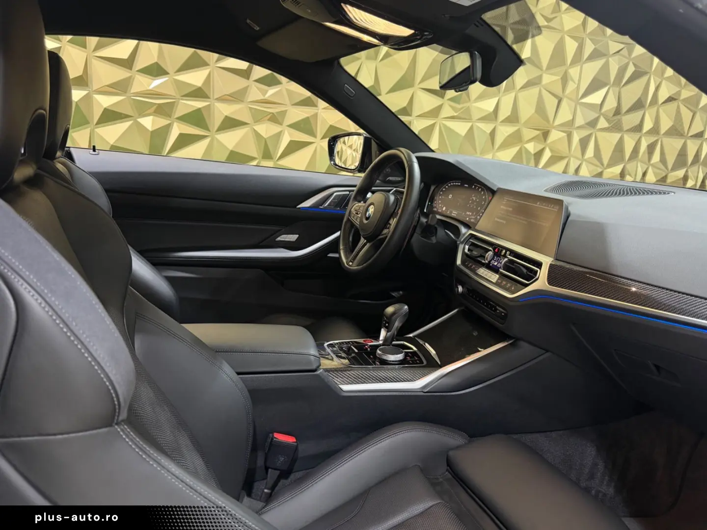 BMW M4 Competition CARBON IN & OUTDOOR LASER DEUTSCH