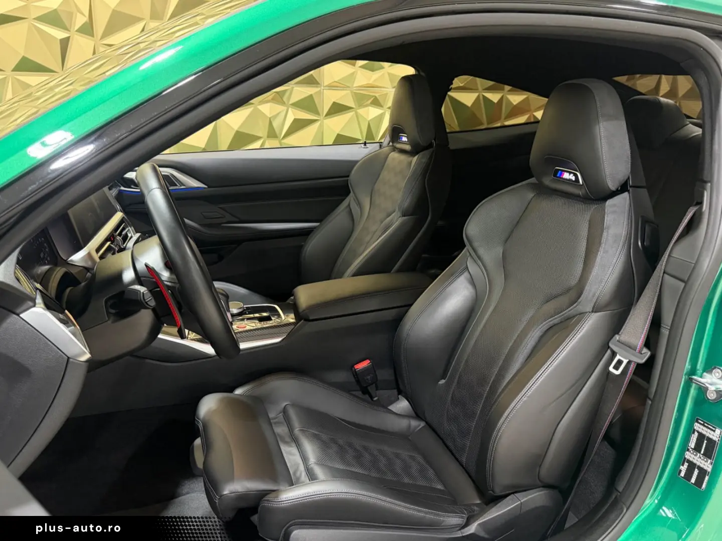 BMW M4 Competition CARBON IN & OUTDOOR LASER DEUTSCH