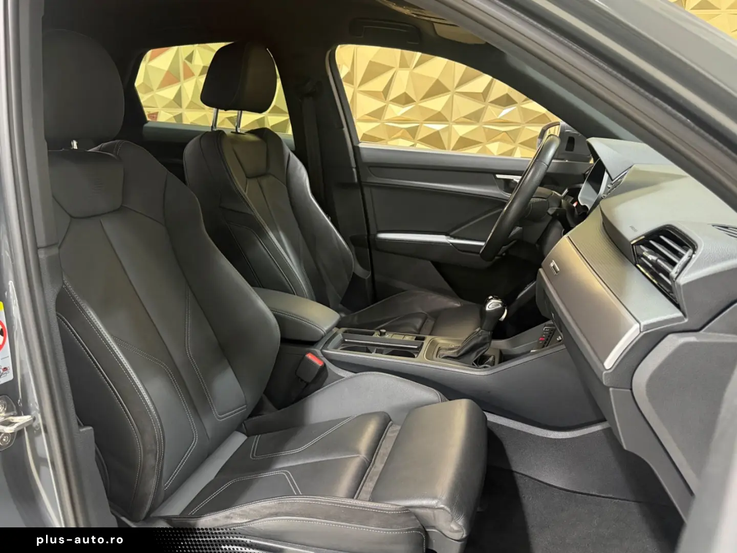 AUDI Q3 Sportback 45 TFSIe S-LINE LED LEDER 1.HAND