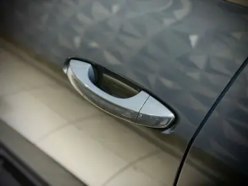 AUDI Q3 Sportback 45 TFSIe S-LINE LED LEDER 1.HAND