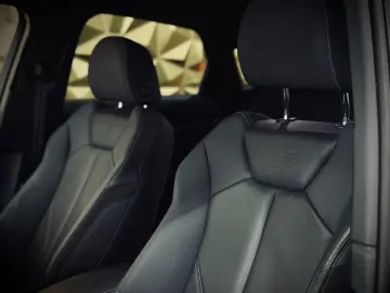 AUDI Q3 Sportback 45 TFSIe S-LINE LED LEDER 1.HAND