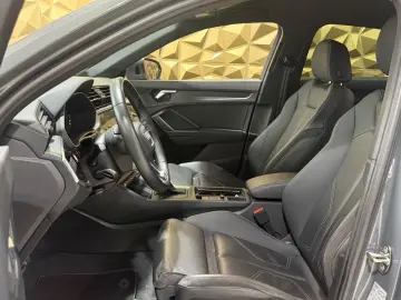 AUDI Q3 Sportback 45 TFSIe S-LINE LED LEDER 1.HAND