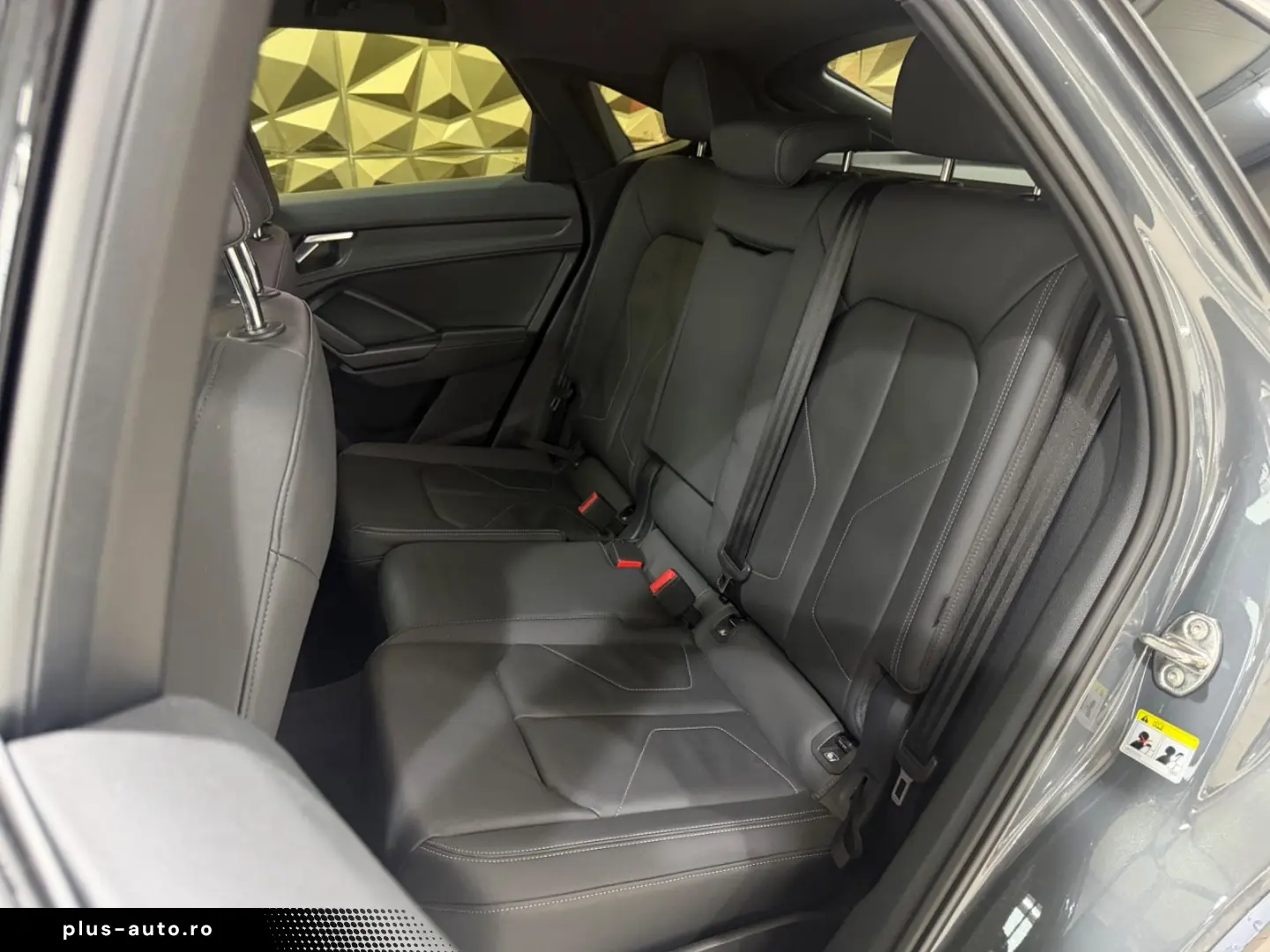 AUDI Q3 Sportback 45 TFSIe S-LINE LED LEDER 1.HAND