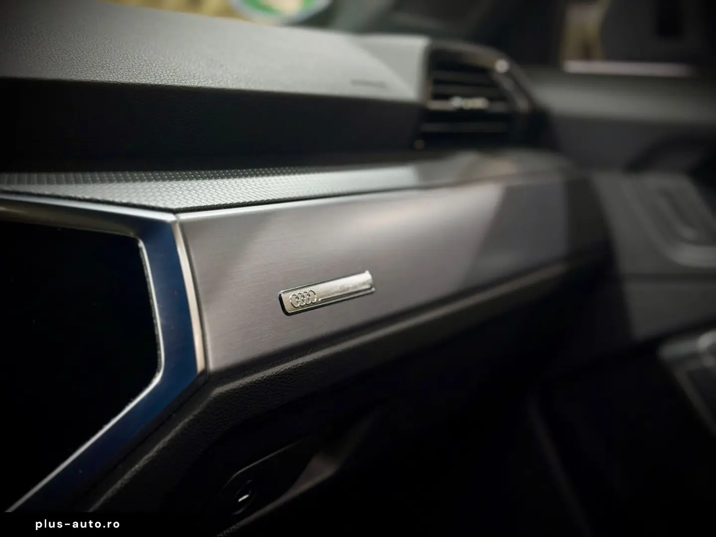 AUDI Q3 Sportback 45 TFSIe S-LINE LED LEDER 1.HAND