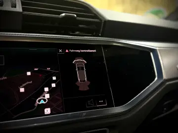 AUDI Q3 Sportback 45 TFSIe S-LINE LED LEDER 1.HAND