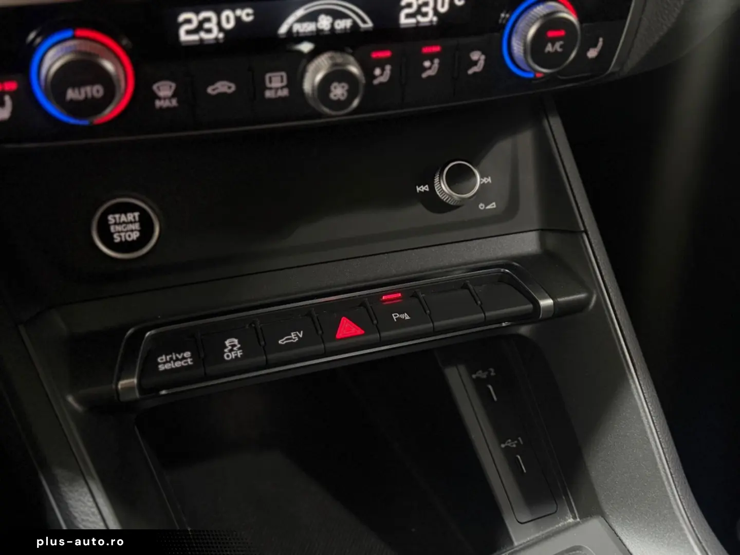 AUDI Q3 Sportback 45 TFSIe S-LINE LED LEDER 1.HAND