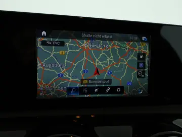 MERCEDES-BENZ CLA 250 e Progressive LED PDC 360 Tempomat