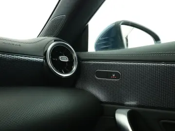 MERCEDES-BENZ CLA 250 e Progressive LED PDC 360 Tempomat