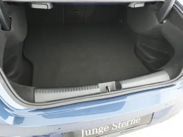 MERCEDES-BENZ CLA 250 e Progressive LED PDC 360 Tempomat