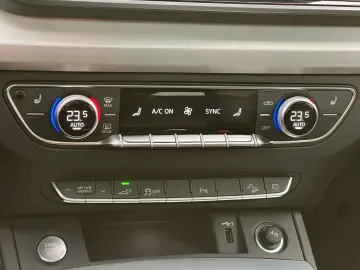 AUDI Q5 Sportback 55TFSIe qu S LINE LUFT AHK PANO B&O