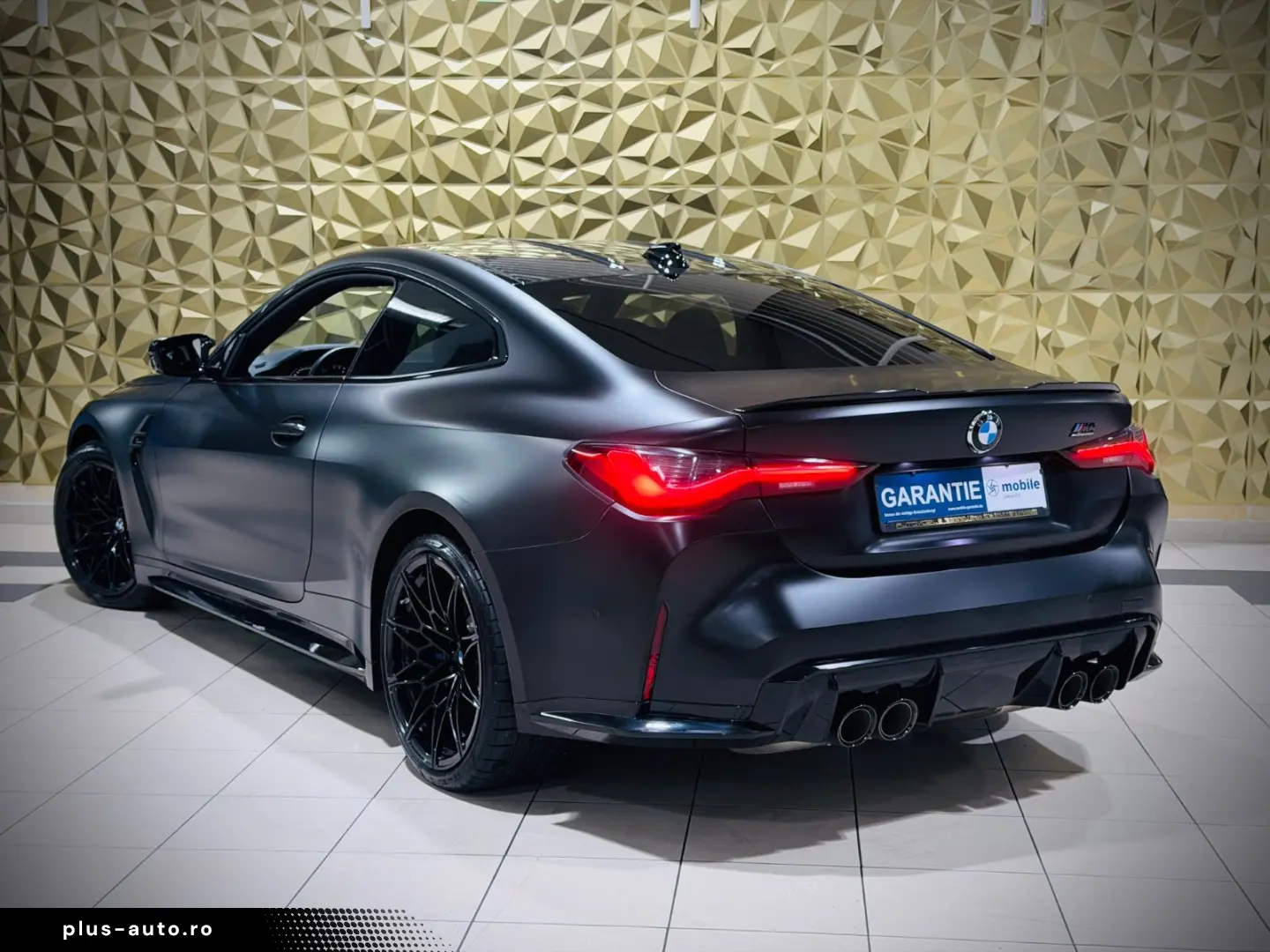 BMW M4 Competition DEUTSCHES FAHRZEUG LASER HUD ACC