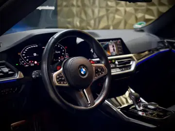 BMW M4 Competition DEUTSCHES FAHRZEUG LASER HUD ACC