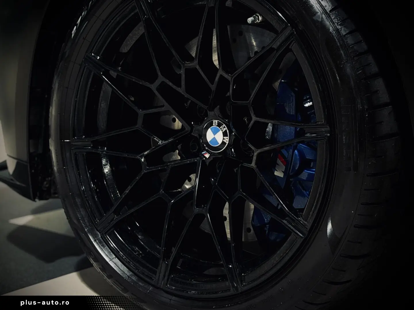 BMW M4 Competition DEUTSCHES FAHRZEUG LASER HUD ACC