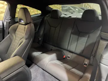 BMW M4 Competition DEUTSCHES FAHRZEUG LASER HUD ACC