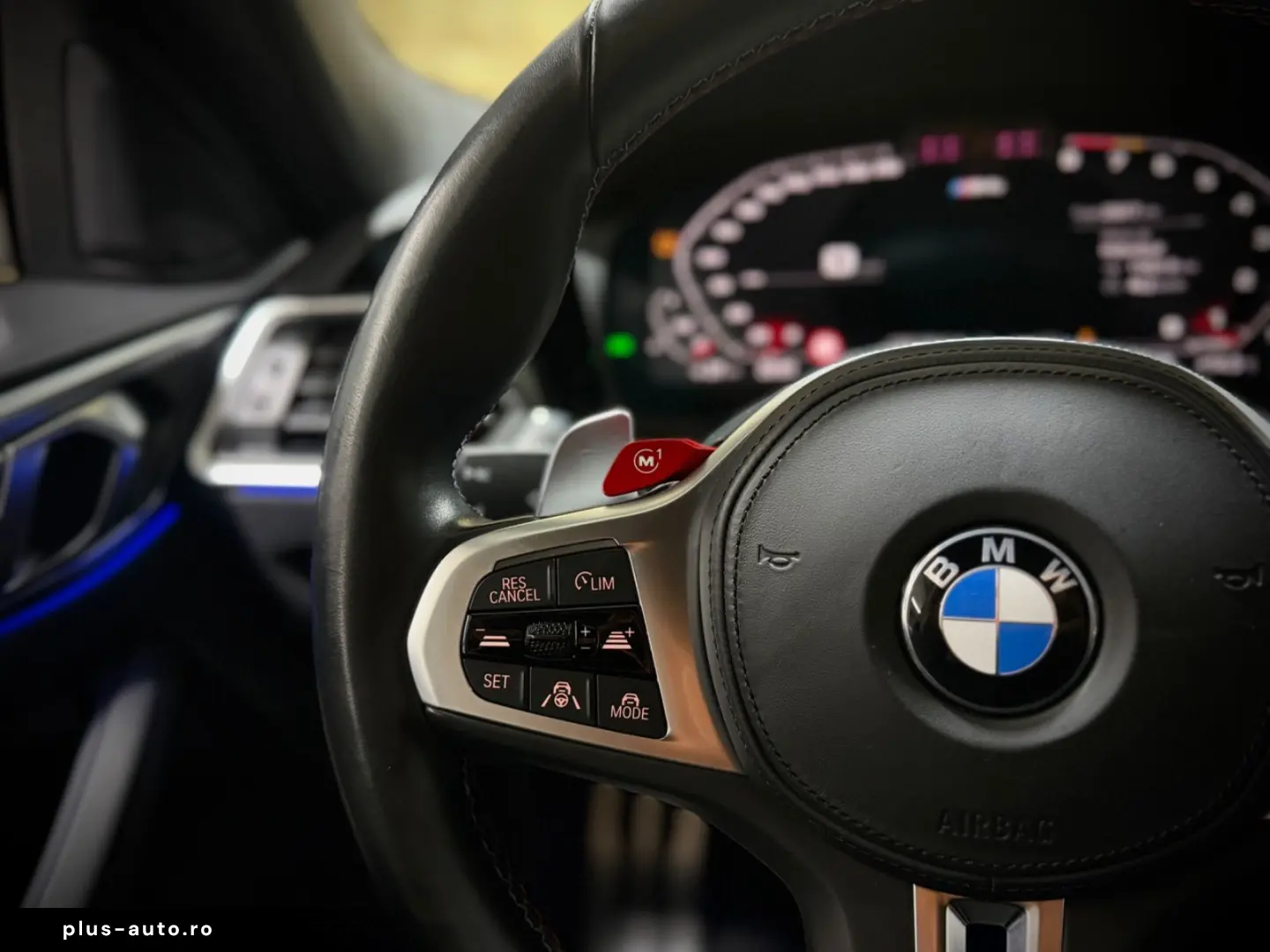 BMW M4 Competition DEUTSCHES FAHRZEUG LASER HUD ACC