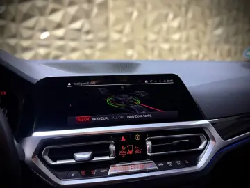 BMW M4 Competition DEUTSCHES FAHRZEUG LASER HUD ACC