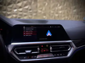 BMW M4 Competition DEUTSCHES FAHRZEUG LASER HUD ACC