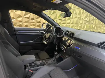 AUDI Q3 Sportback 35 TDI S-LINE VIRTUAL 1.HAND LED