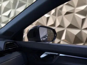 AUDI Q3 Sportback 35 TDI S-LINE VIRTUAL 1.HAND LED