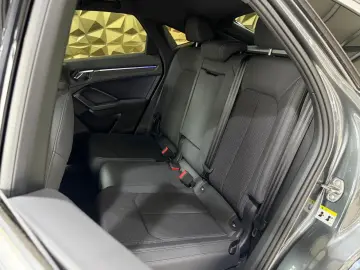 AUDI Q3 Sportback 35 TDI S-LINE VIRTUAL 1.HAND LED