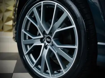 AUDI Q3 Sportback 35 TDI S-LINE VIRTUAL 1.HAND LED