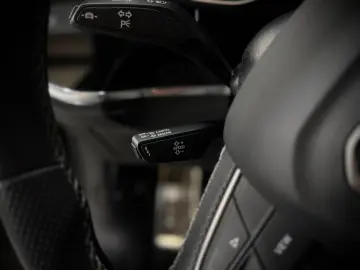 AUDI Q3 Sportback 35 TDI S-LINE VIRTUAL 1.HAND LED