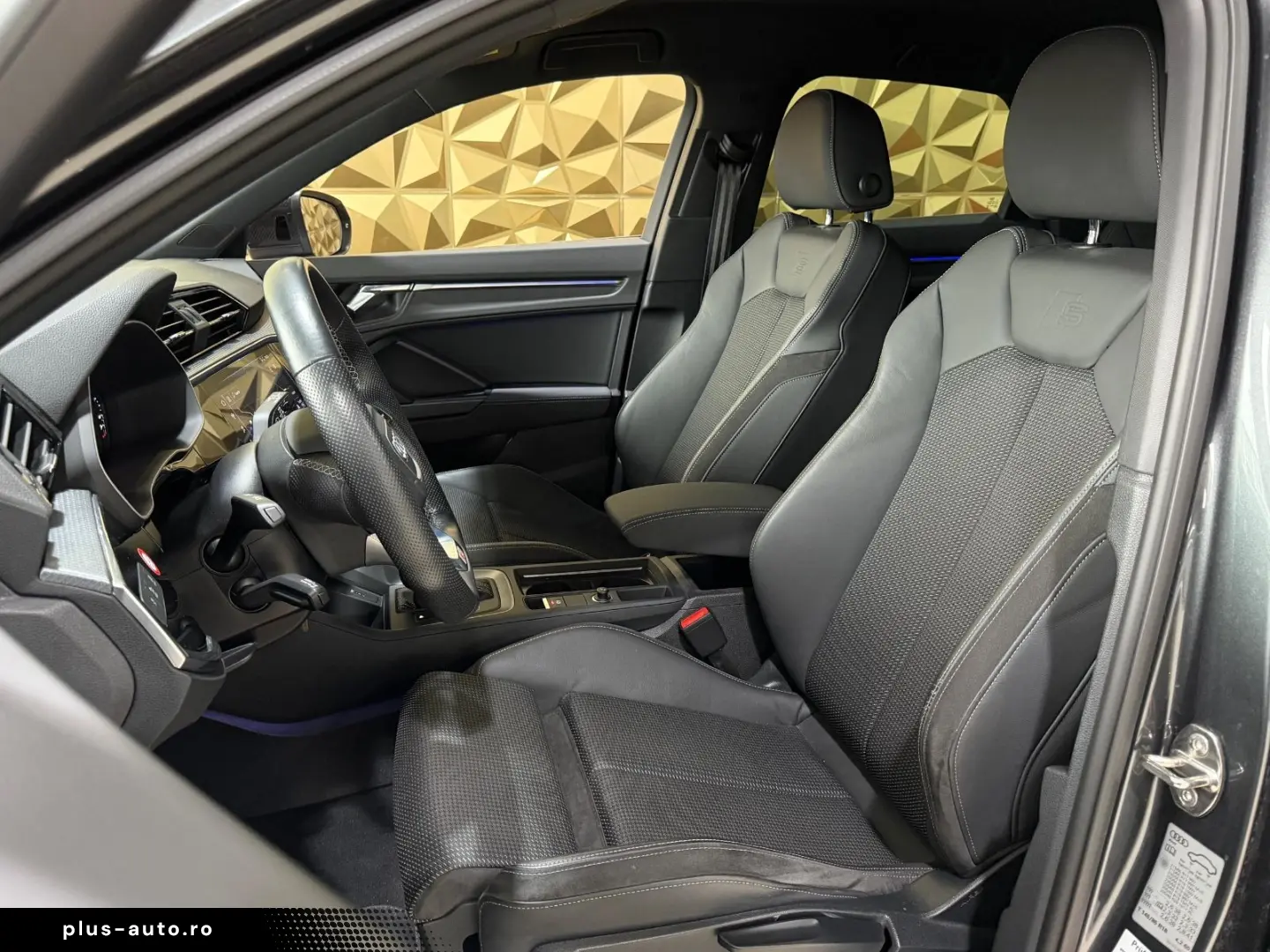 AUDI Q3 Sportback 35 TDI S-LINE VIRTUAL 1.HAND LED