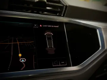 AUDI Q3 Sportback 35 TDI S-LINE VIRTUAL 1.HAND LED