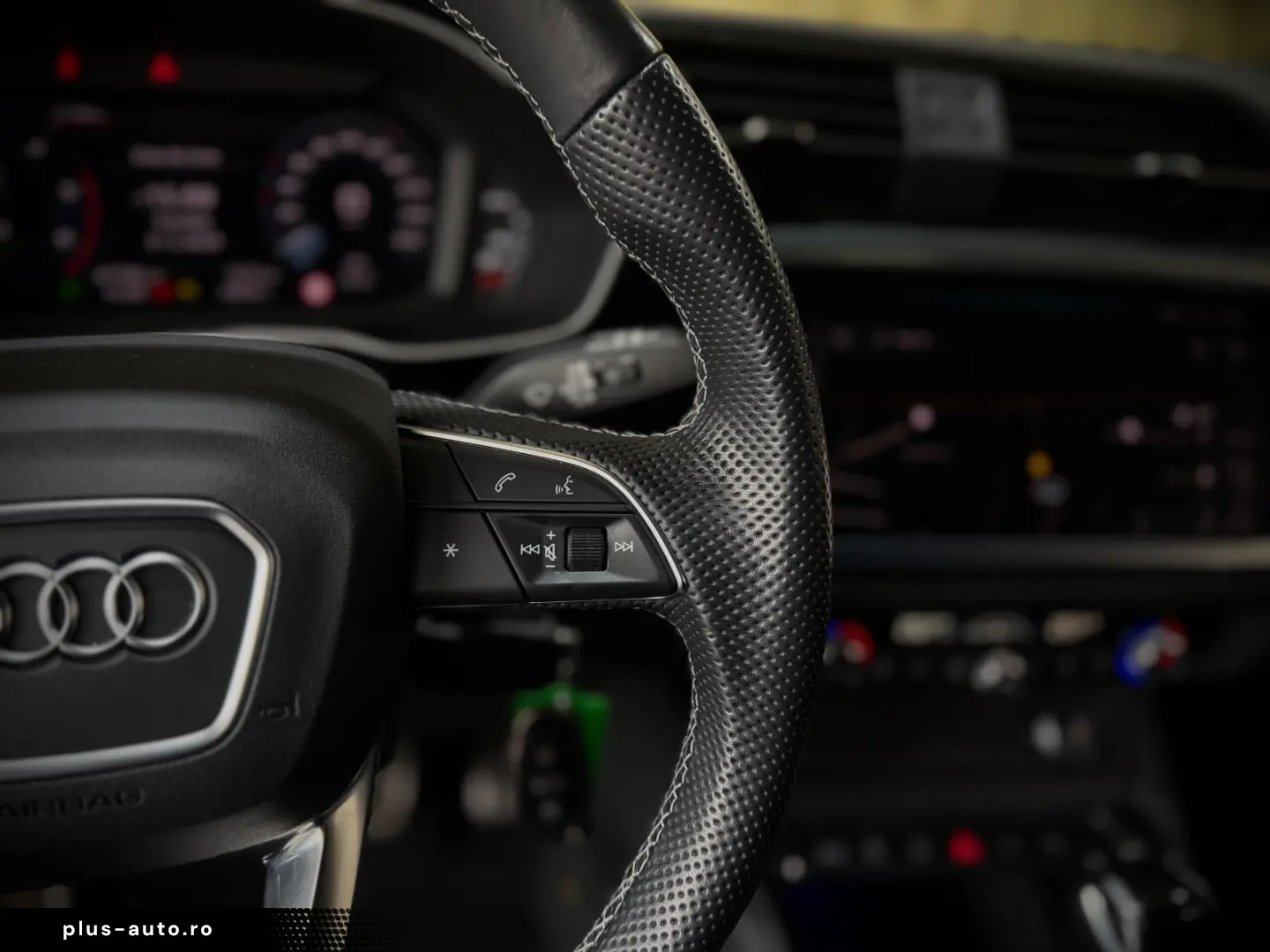 AUDI Q3 Sportback 35 TDI S-LINE VIRTUAL 1.HAND LED