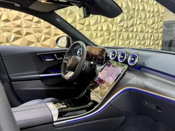 MERCEDES-BENZ C 300 4Matic Lim. AMG-LINE PANORAMA BURMESTER