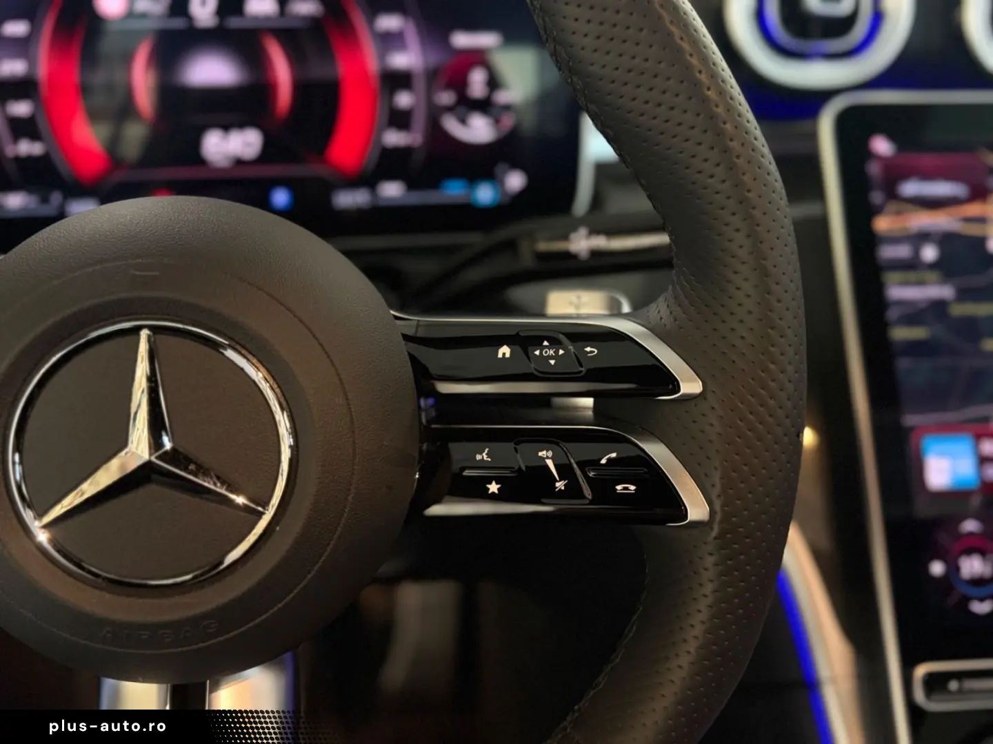 MERCEDES-BENZ C 300 4Matic Lim. AMG-LINE PANORAMA BURMESTER