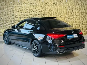 MERCEDES-BENZ C 300 4Matic Lim. AMG-LINE PANORAMA BURMESTER