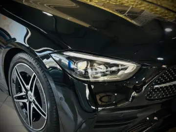 MERCEDES-BENZ C 300 4Matic Lim. AMG-LINE PANORAMA BURMESTER