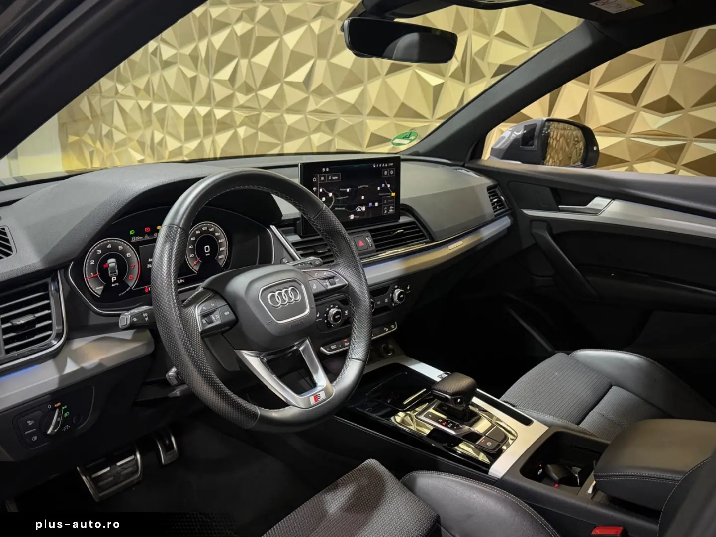 AUDI Q5 45 TFSI quattro S-LINE MATRIX PANORAMA 1.HAND