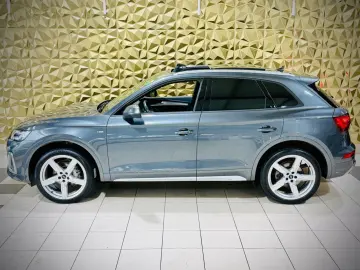 AUDI Q5 45 TFSI quattro S-LINE MATRIX PANORAMA 1.HAND