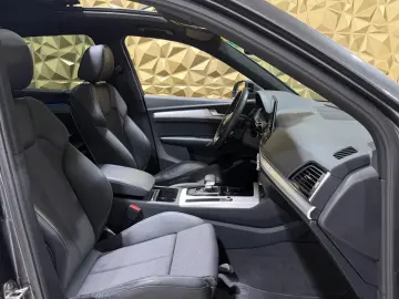 AUDI Q5 45 TFSI quattro S-LINE MATRIX PANORAMA 1.HAND